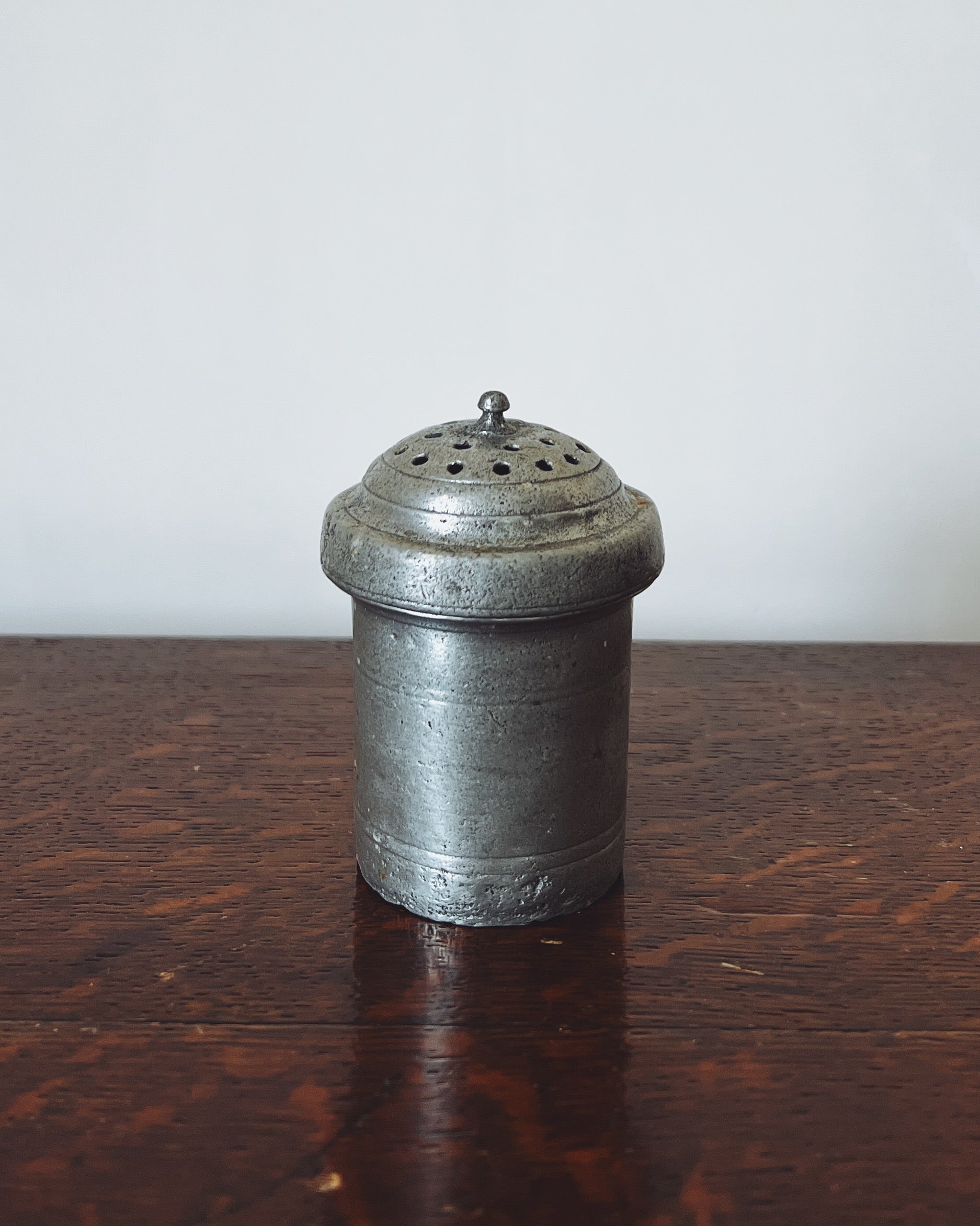 Pewter Pepper Shaker 06